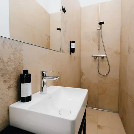 Rilke Aparthotel 4*